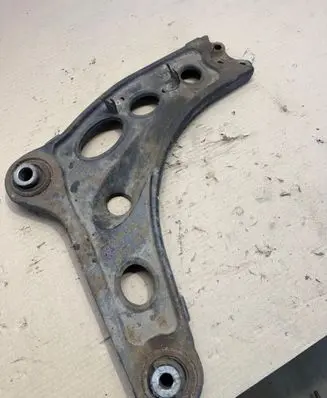 Renault Trafic III (X82) Front control arm 93859695