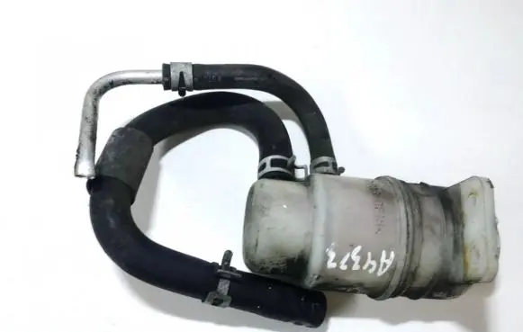 Mitsubishi Grandis Power steering fluid tank/reservoir