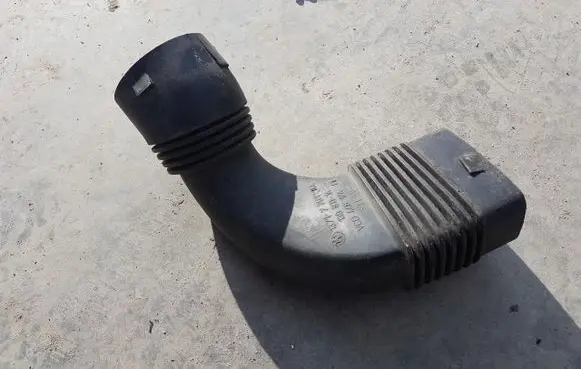 BMW X5 E53 Air intake hose/pipe 7791144