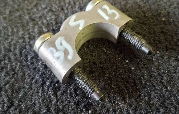 BMW 5 E39 Camshaft holder 