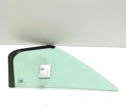 Opel Vivaro Front door vent window glass four-door 93867825