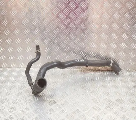 Land Rover Discovery 4 - LR4 Engine coolant pipe/hose AH228584AC