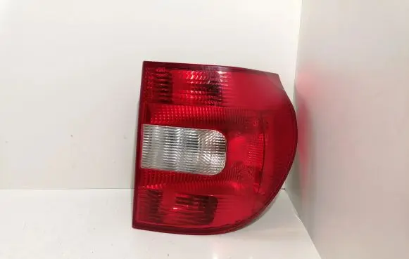 Skoda Yeti (5L) Rear/tail lights 5L0945096 5L0945258