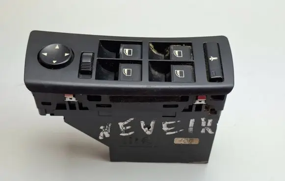 BMW X5 E53 Electric window control switch 6916602 1137B