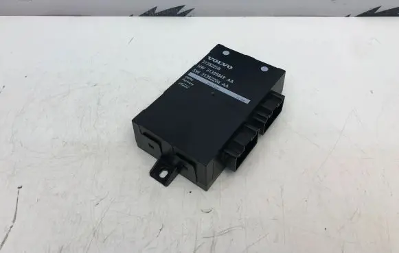 Volvo V70 Tailgate/trunk control unit/module 31335869AA 31352204AA