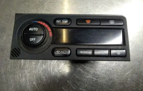 Subaru Outback Climate control unit 72311AE160 3P26034700