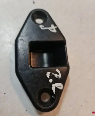 Volkswagen Caddy Sliding door lock loop/hook striker 2K0843667A A1S110M9