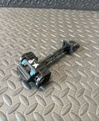 Volkswagen Amarok Front door check strap stopper 2H0249837