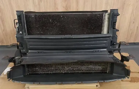 Volvo V40 Cross country Radiator set 31319165