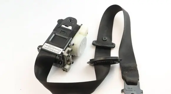 BMW X5M E70 Front seatbelt 7171967 12B2333P0097C