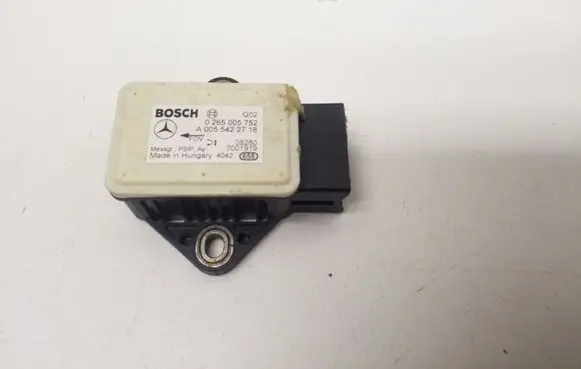 Mercedes-Benz C W204 ABS wheel speed sensor A0055422718