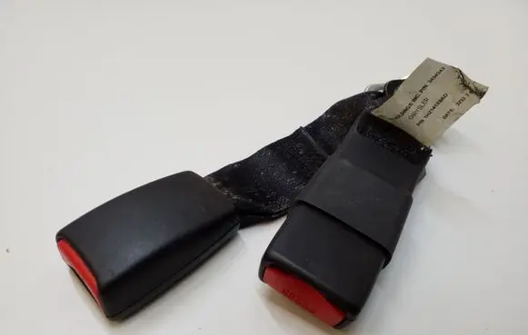 Chrysler 300C Rear seatbelt buckle 1HZ141X9AD 2434242