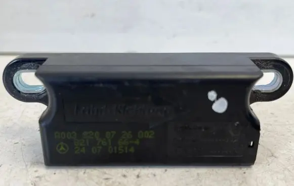 Mercedes-Benz CLS C219 Airbag deployment crash/impact sensor A0038200726 240701514