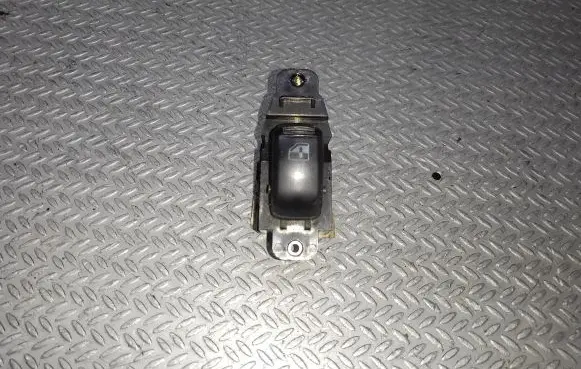Hyundai Santa Fe Electric window control switch 621W02280