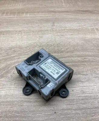 Ford Mondeo MK IV Door control unit/module 7G9T14B533GE 0507911900