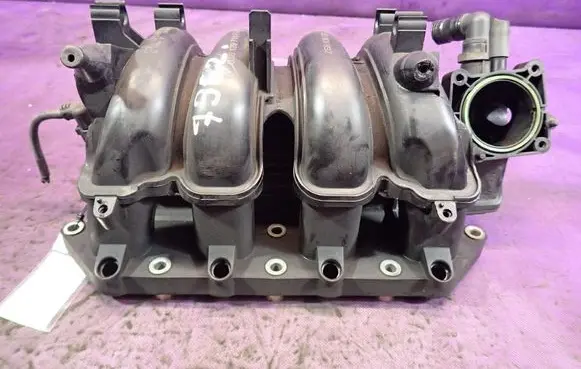 Seat Ibiza III (6L) Intake manifold