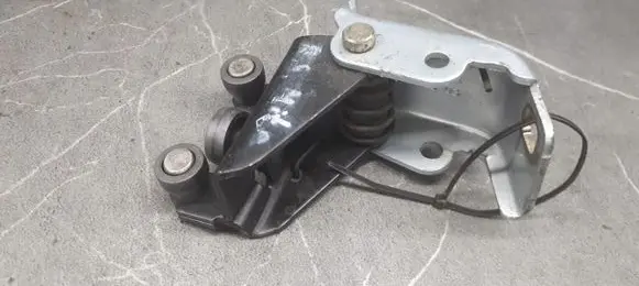 Renault Kangoo I Sliding door upper top rail 308222G