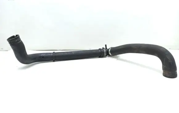 Iveco Daily 35.8 - 9 Engine coolant pipe/hose