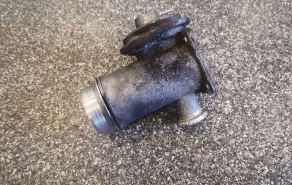 BMW X3 E83 EGR valve 70051200