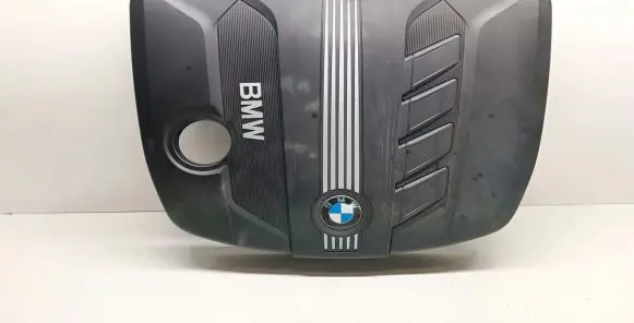 BMW 5 F10 F11 Engine cover (trim) 7802847 13717802847