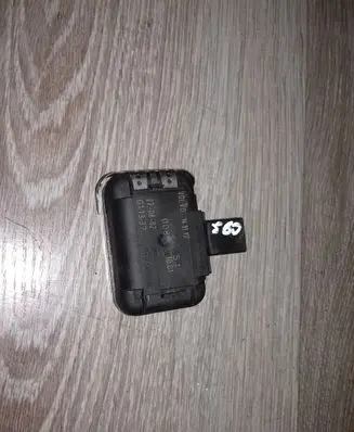 Volvo V70 Rain sensor 1397212 9483937 011337