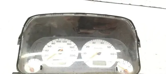 Volkswagen Golf III Speedometer (instrument cluster) 1H0919861B 839310048
