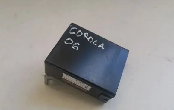 Toyota Corolla E120 E130 Other control units/modules 886500W010