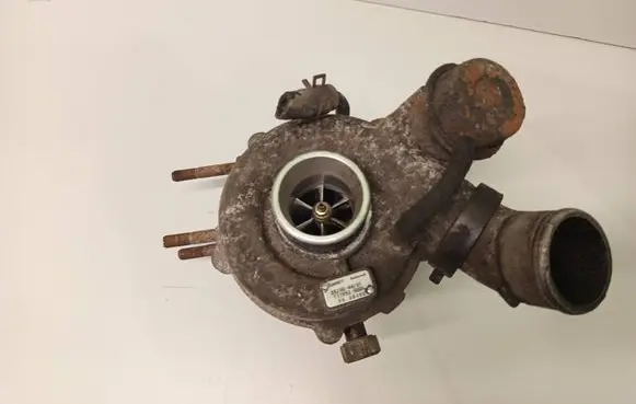 KIA Sorento Turbo 282004A101 7339520001