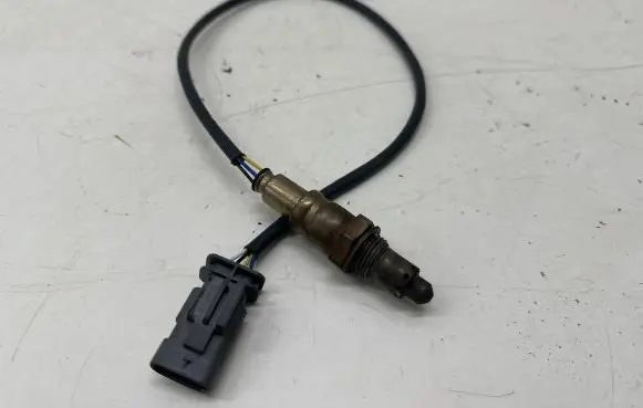 Mercedes-Benz C W206 Lambda probe sensor A0005421312