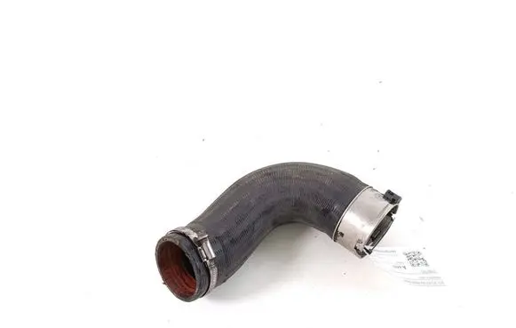 Volvo XC90 Intercooler hose/pipe 31657761