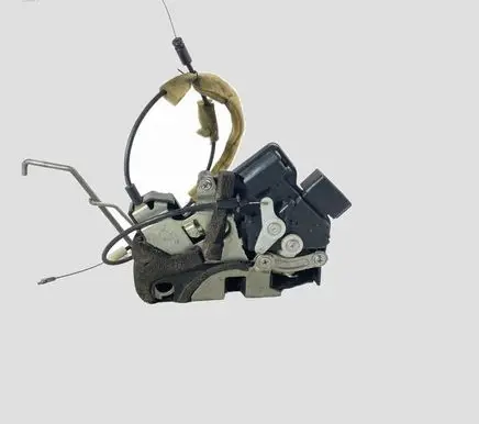 Mazda 5 Front door lock