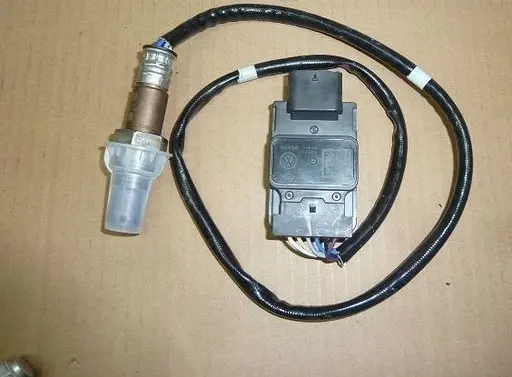 Volkswagen Touareg II Lambda probe sensor 05N907807AT