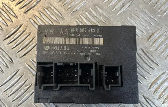 Audi A3 S3 8P Comfort/convenience module 8P0959433B 5DK00858345