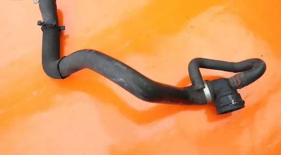 Ford C-MAX II Engine coolant pipe/hose 9V618260CE