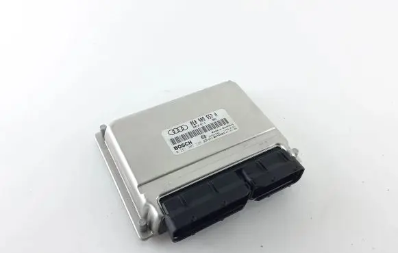 Audi A4 S4 B6 8E 8H Engine control unit/module 8E0909557A 0261207286