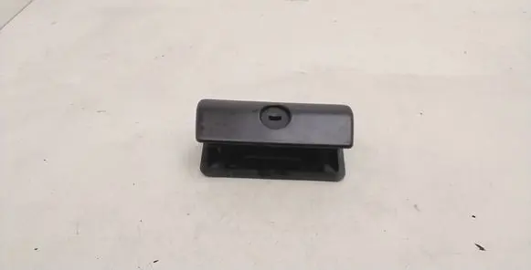BMW 3 E46 Glove box handle