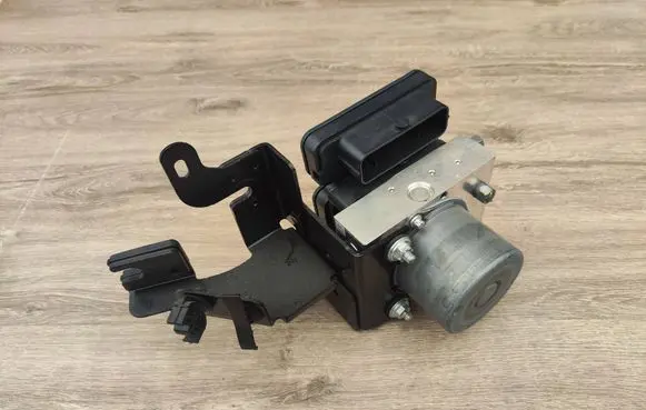Renault Zoe ABS Pump 0265237372 476608195R
