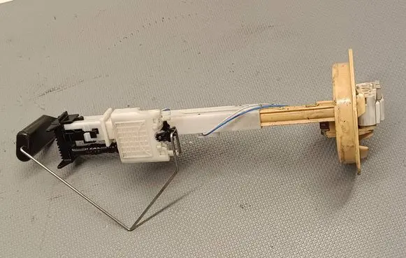 Opel Antara Fuel level sensor 13503270 687925552