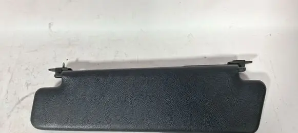 Sun visor