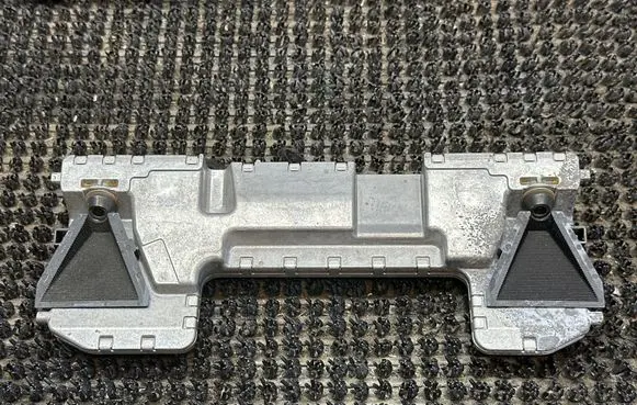 Windshield/windscreen camera