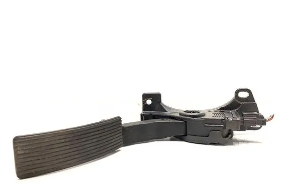 Jeep Grand Cherokee Accelerator throttle pedal 68021971AD