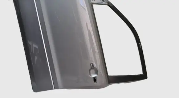 Suzuki Grand Vitara II Front door ZDLC09