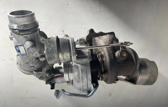 Mercedes-Benz E W212 Turbo a6510906780 a6510905780