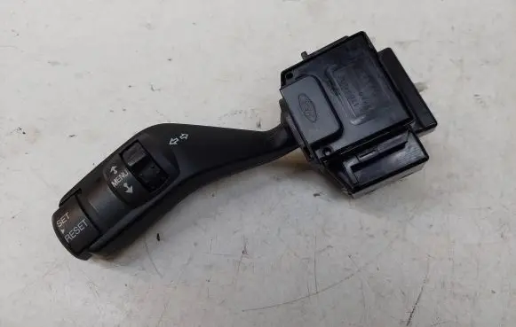 Ford Focus Indicator stalk 4M5T13335BD
