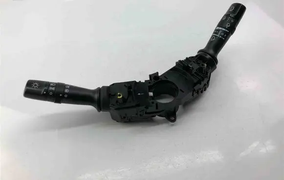 KIA Rio Indicator stalk 202008910