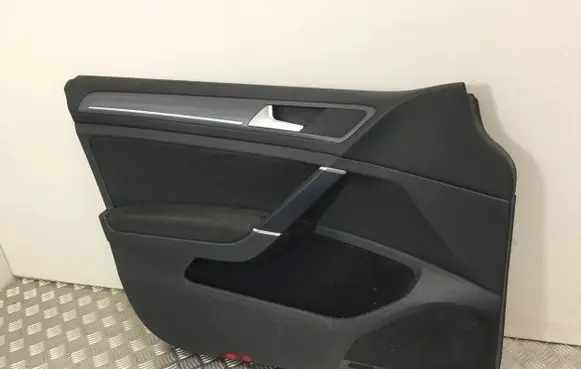 Volkswagen Golf VII Front door card panel trim 5G4868079D 5G5867011