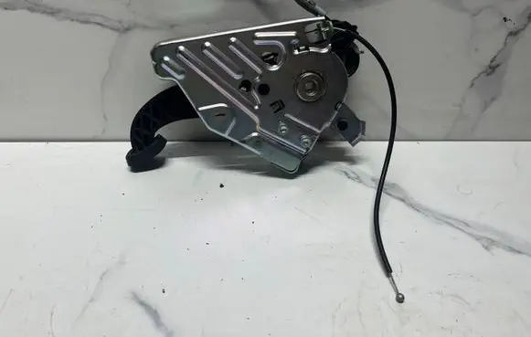 Mercedes-Benz C W204 Handbrake/parking brake lever assembly A2044200084