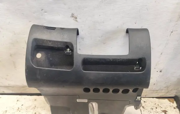 Audi A4 S4 B5 8D Dashboard lower bottom trim panel 8D1863075