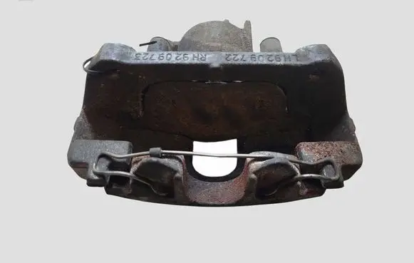 Volvo V70 Front brake caliper 9209723 9209722