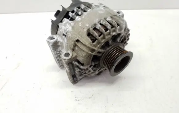 Opel Insignia A Generator/alternator TG12C135 13586366 2618063A